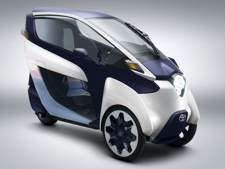 Genewa 2013: Toyota i-Road na trzech kołach