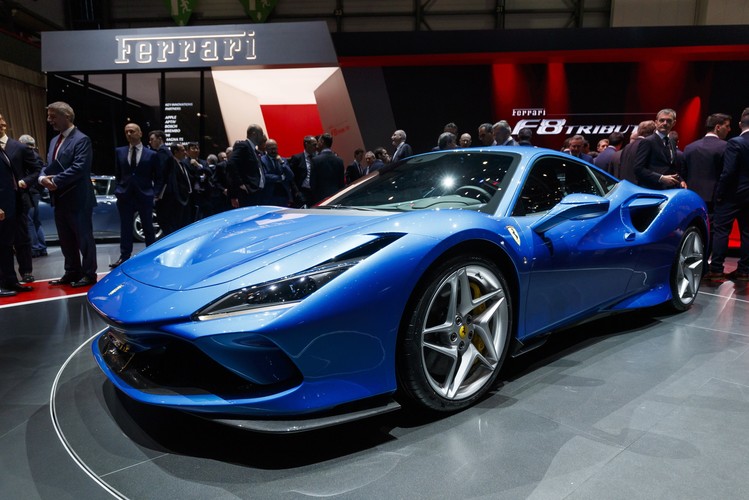 Ferrari F8 Triturbo