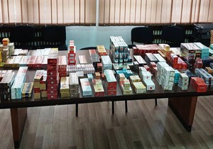 Zaplenjeno 2.392 paklice cigareta