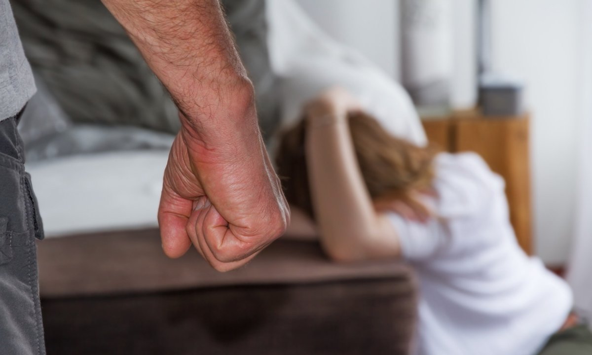 Ten gest z filmu "Dom dobry" trzeba znać. Może uratować życie