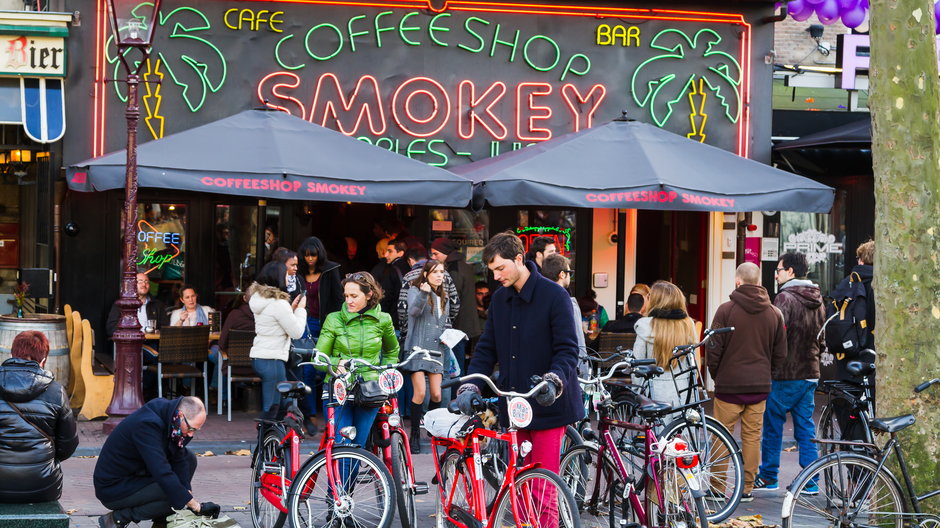 Coffeeshop w Amsterdamie