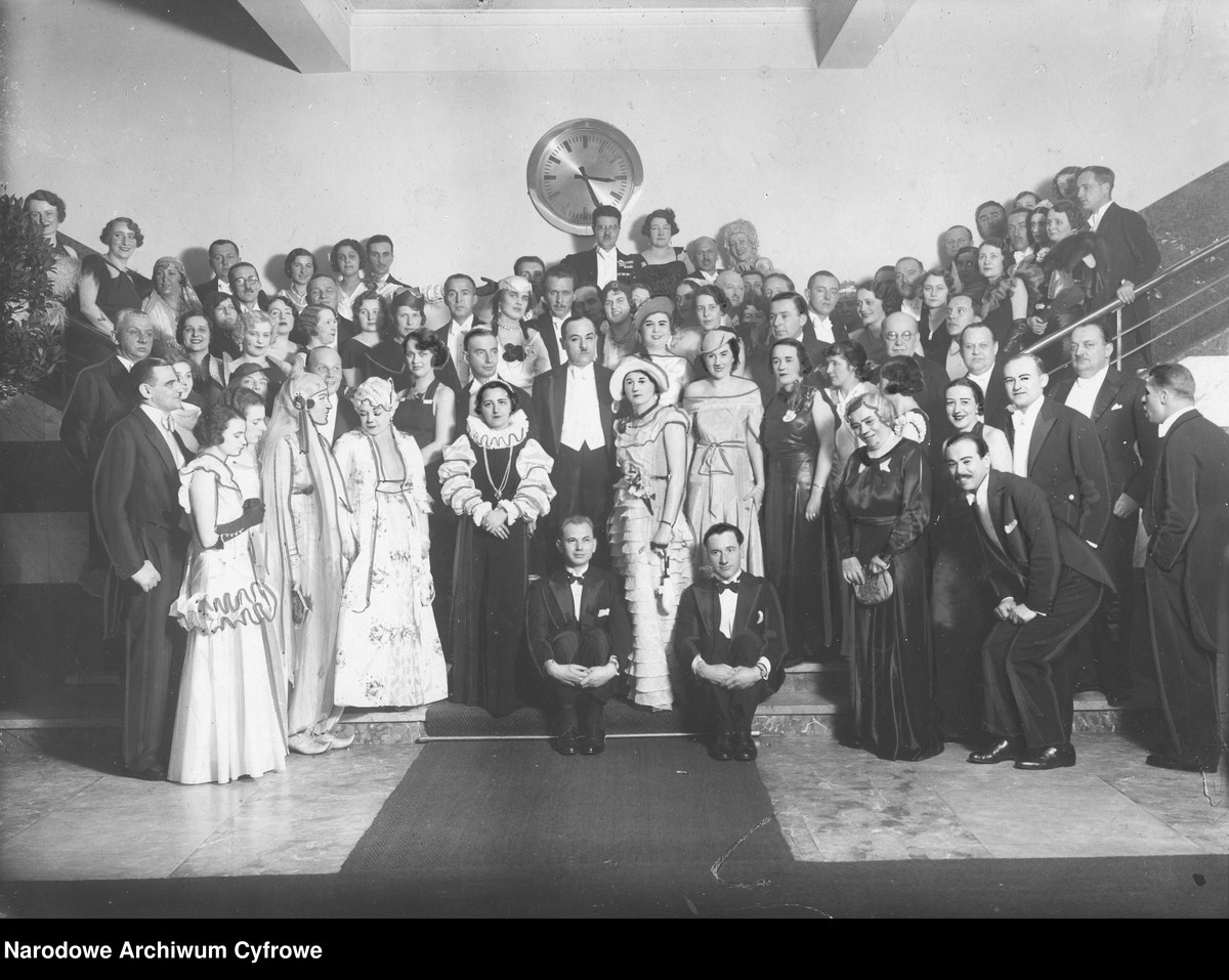 Zapusty, czyli dawny czas zabaw karnawałowych