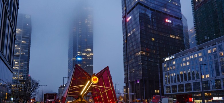 Awaria metra w Warszawie. Na linii M1 pociągi zawracają wcześniej