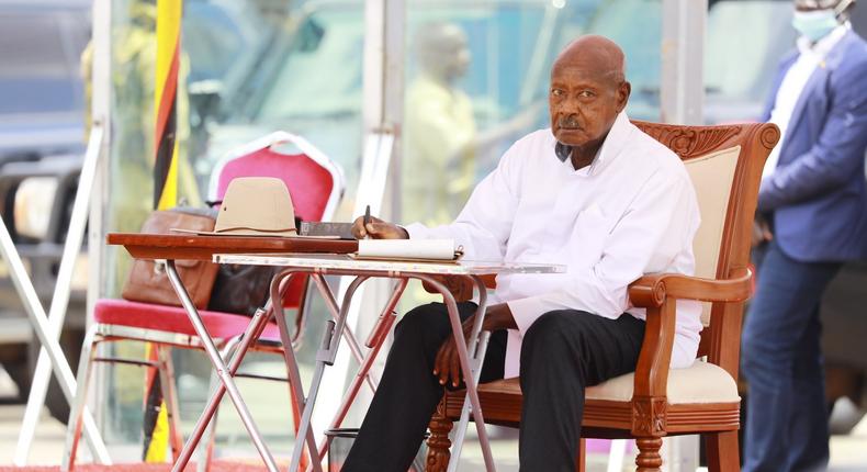 President Yoweri Museveni addressing Police and ODDP officials on Kibuli