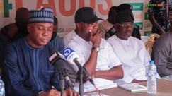 Saraki welcomes disgruntled APC members in Lagos to PDP