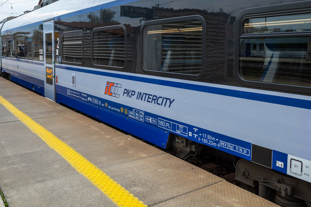 PKP Intercity reaguje na sytuację pogodową. Wstrzymany ruch pociągów między Czechami a Polską