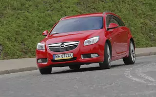 Używany Opel Insignia - nie jest idealny, ale ma wzięcie!