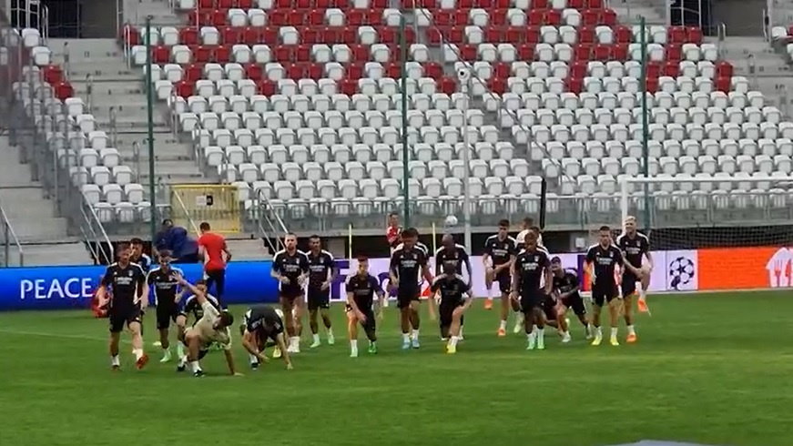 Benfica Lizbona w Łodzi - trening na stadionie ŁKS-u