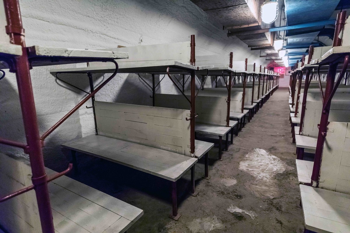 Russia renovates bomb shelters in Moscow and St. Petersburg for millions of rubles