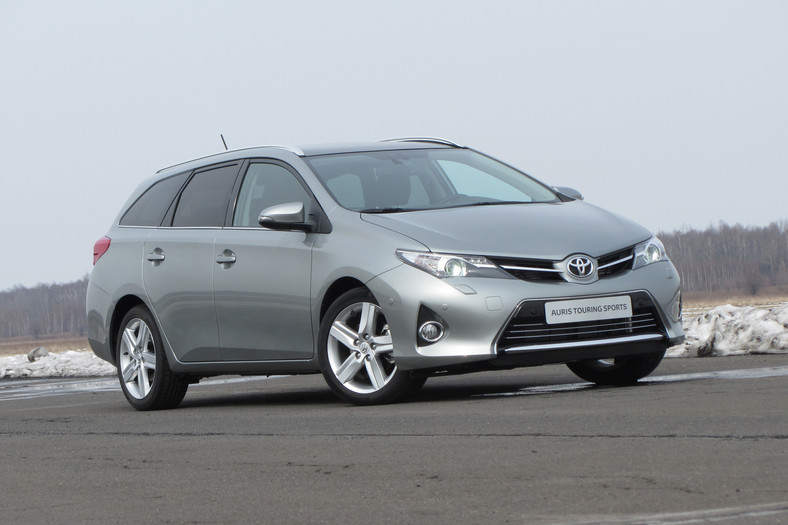 Toyota Auris Touring Sports (pierwsza jazda)