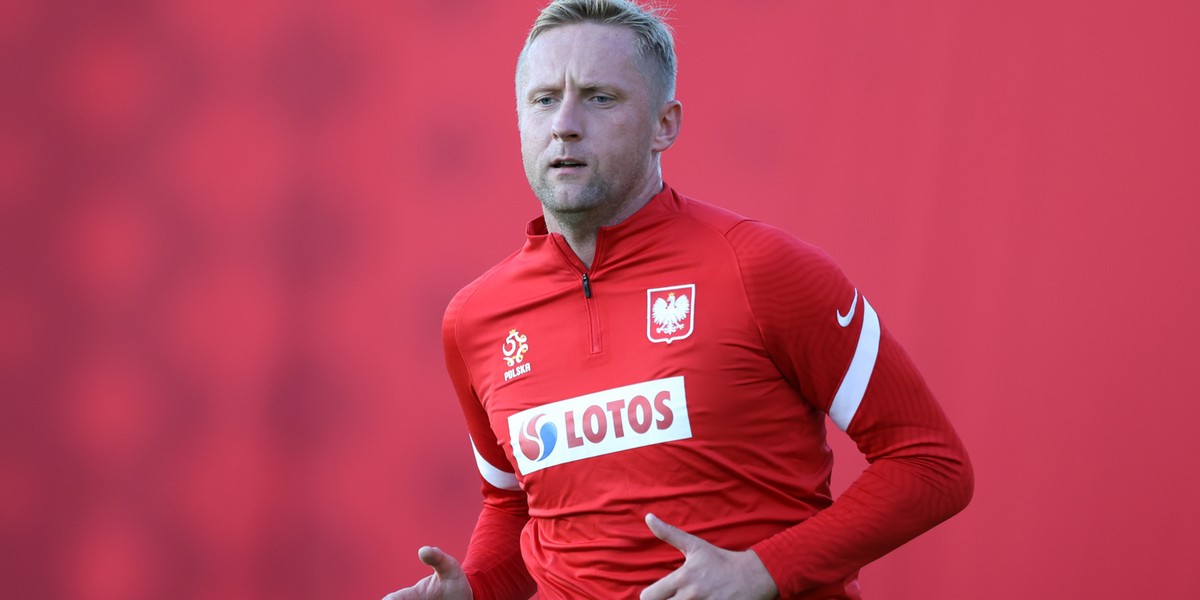 Kamil Glik kupił karetkę dla dzieci na Ukrainie.