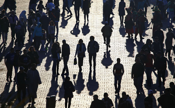 Alejami Jerozolimskimi w samochodach osobowych przemieszcza się 65 tys. osób dziennie. Już teraz ok. 140 tys. mieszkańców korzysta tam jednak z transportu publicznego.