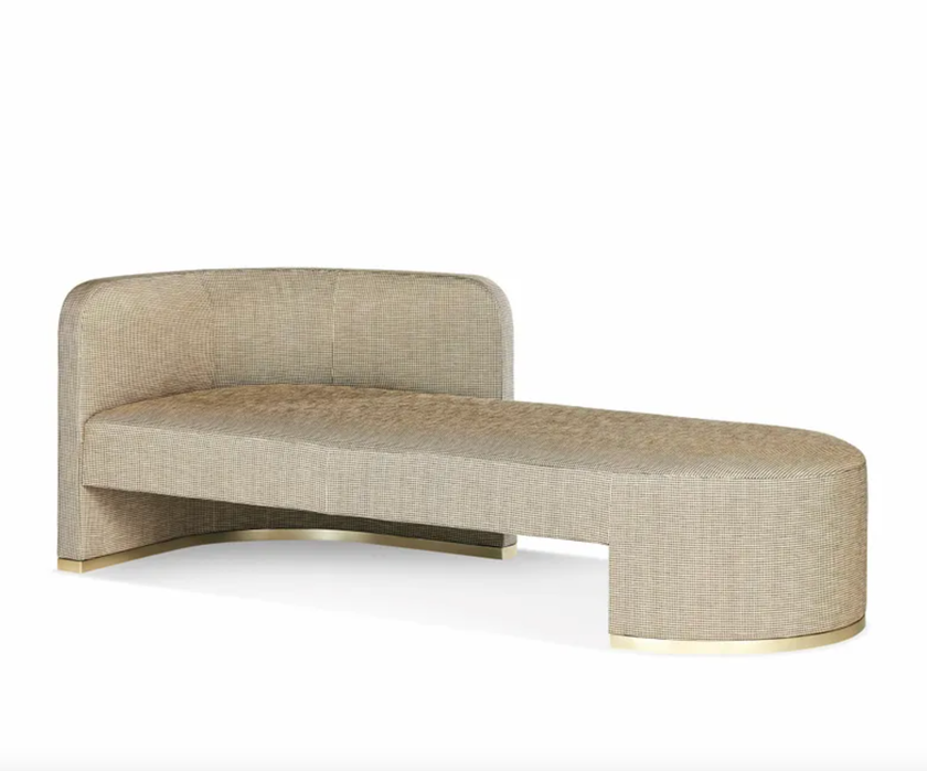 «Pretty» nennt sich die goldene Armani-Casa-Lounge. Sie ist in verschiedenen Stoff- oder Lederbezügen erhältlich. Preis auf Anfrage.