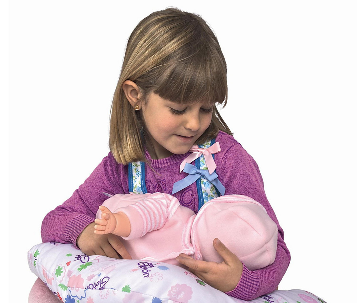 Kontroverzna igračka: Devojčicama kupuju lutke koje mogu da “doje”