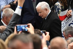 Prezes PiS Jarosław Kaczyński podczas konwencji wojewódzkiej Prawa i Sprawiedliwości w Lublinie