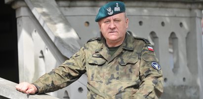 Złe wieści z Ukrainy. Nad Bachmutem unosi się czarny dym. Generał wyjaśnia, czy to już początek wielkiej ofensywy Rosjan