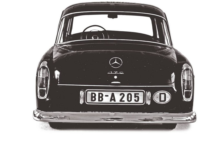 Mercedes W122