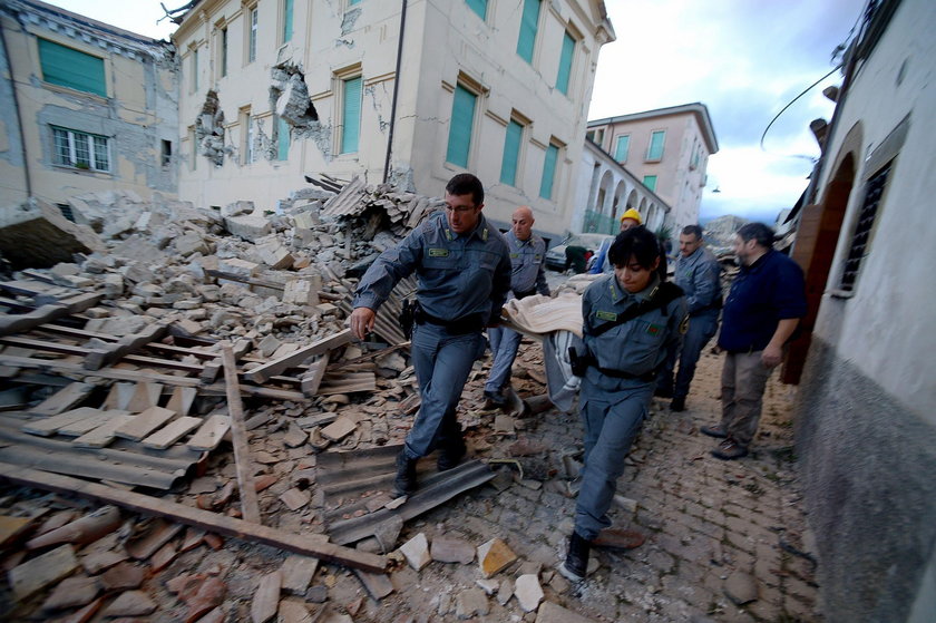 Trzęsienie ziemi we Włoszech