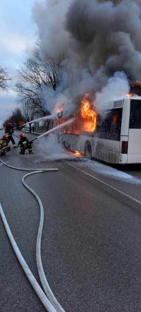 Pożar miejskiego autobusu w Skarżysku – Kamiennej