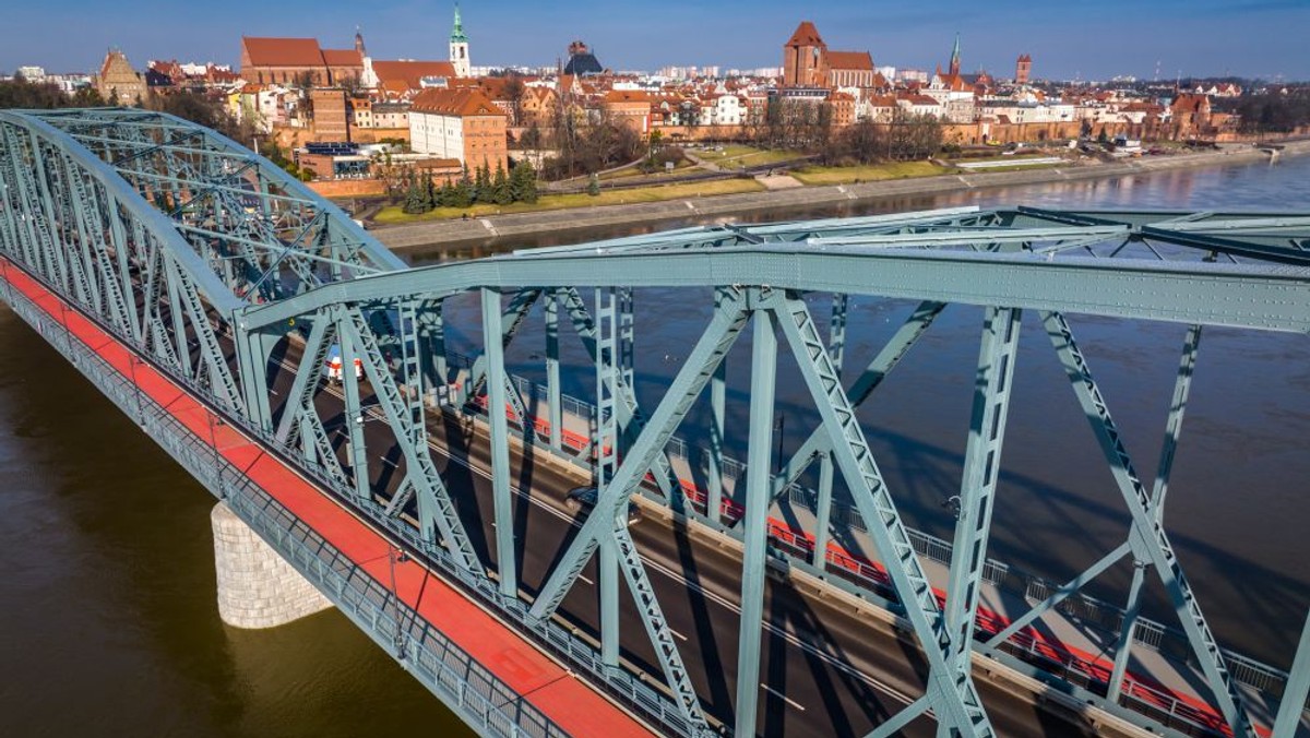 Most im. Piłsudskiego w Toruniu po remoncie