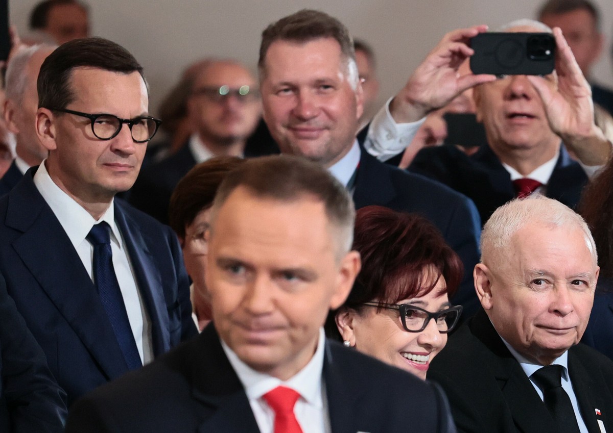 Kto premierem w potencjalnym rządzie PiS? Zwycięzca jest jeden [SONDAŻ]