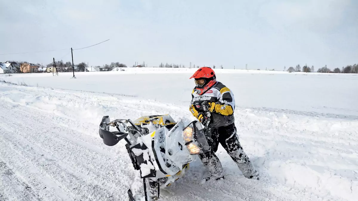 Skuter śnieżny to inny wymiar off-roadu