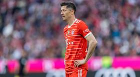 Agent Lewandowskiego zadzwonił do dyrektora Bayernu. Reakcja nie pozostawia złudzeń