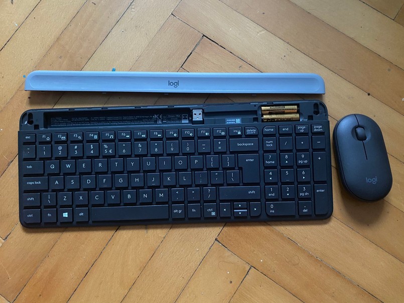 Logitech MK470