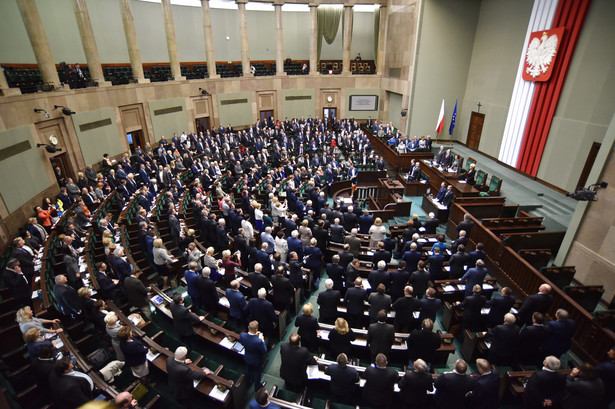 Skąd się biorą wyniki wyborów? Wszystko, co trzeba wiedzieć o ordynacji wyborczej