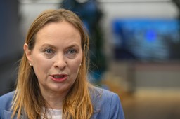 przewodnicząca polski 2050 krytykuje decyzję men. mocne słowa o edukac