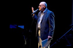 Piotr Machalica przedstawia album "Mój ulubiony Młynarski". Premiera na koniec października