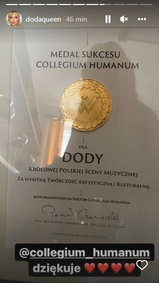 Doda odebrała medal za wybitną twórczość artystyczną i kulturalną