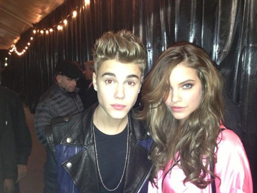 Justin Bieber i Barbara Palvin na pokazie mody