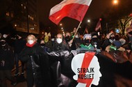  Uczestnicy demonstracji przeciwko zaostrzeniu prawa aborcyjnego 27 stycznia w Warszawie.