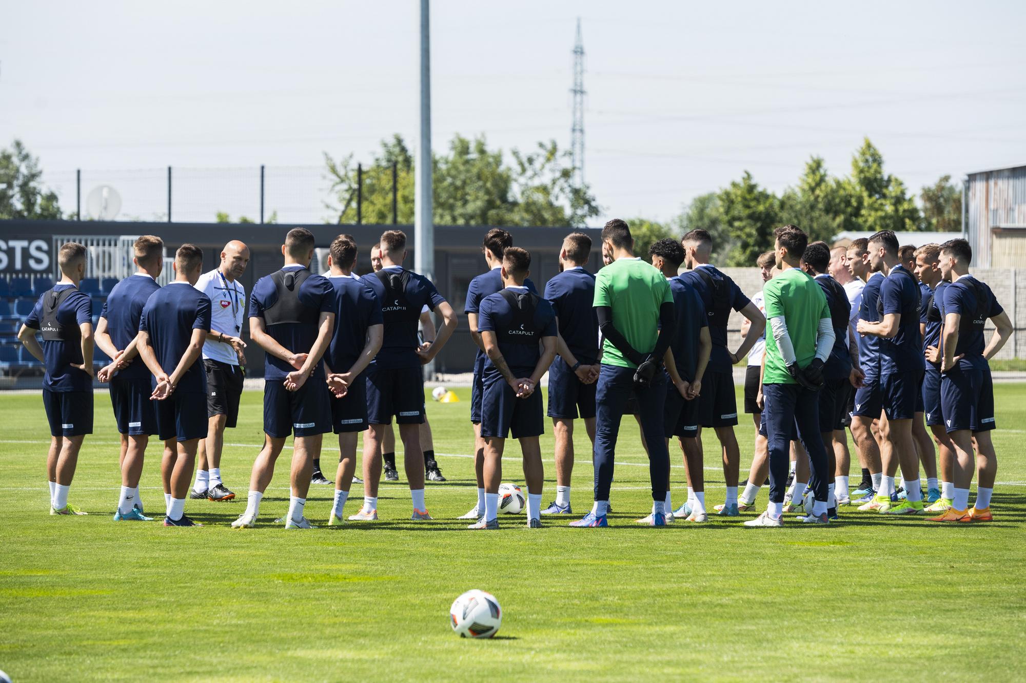 Futbalisti FC DAC 1904 Dunajská Streda počas tréningu pri štarte letnej prípravy.