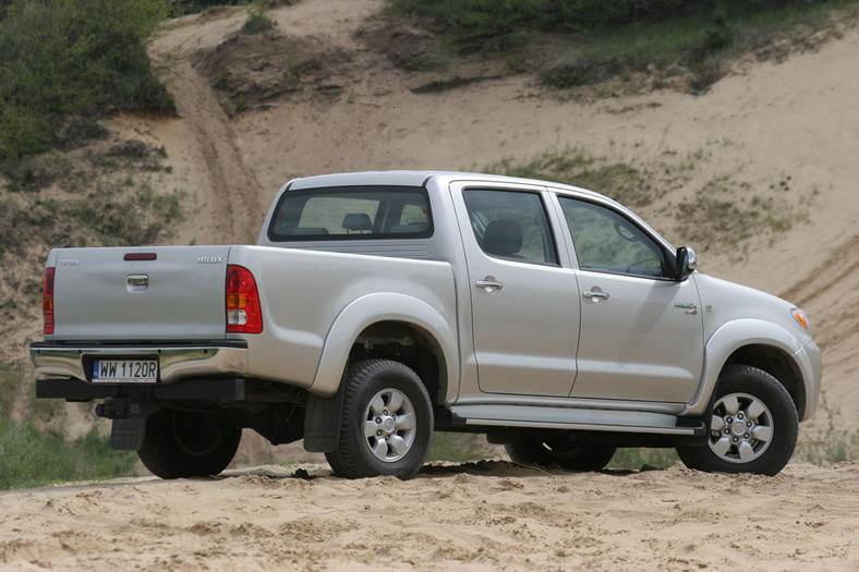 Używana Toyota Hilux nadal jest warta zakupu