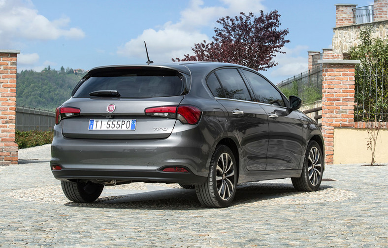 Fiat Tipo - 5-drzwiowy hatchback 