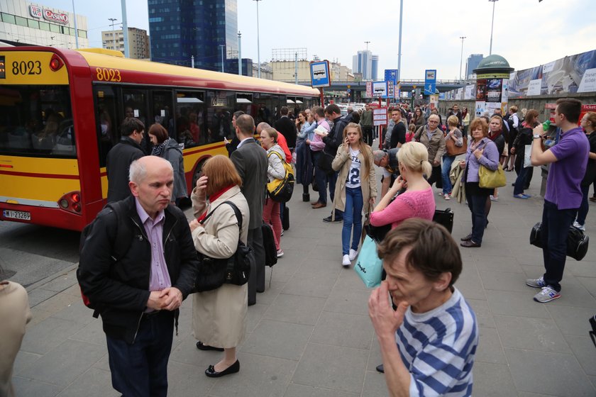 Tramwaj zderzył się z osobówką