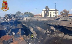 Eksplozja tira niedaleko bolońskiego lotniska. Są ofiary