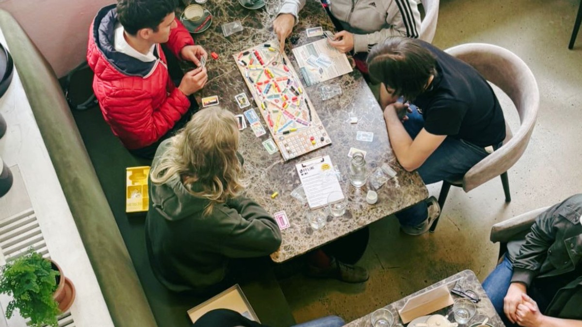 Beč, digital detox pop-up kafić "Offline Oida“