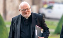 Kard. Marx złożył rezygnację przez 'współodpowiedzialność za pedofilię w Kościele'