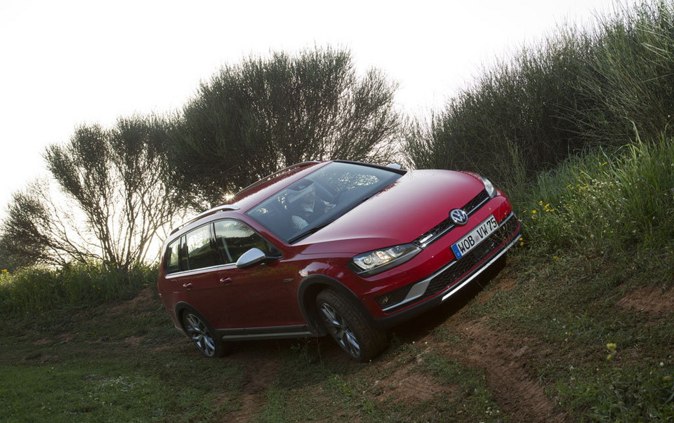 Volkswagen Golf Alltrack kombi dla aktywnych Test