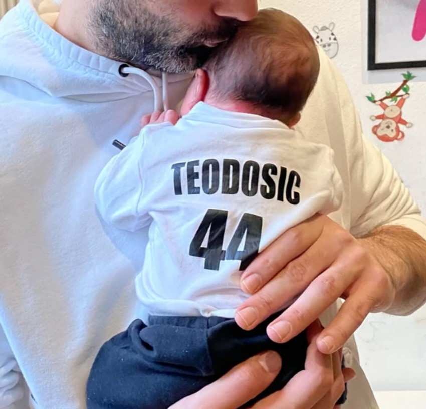 Jelisavetine poslednje objave sa Teom