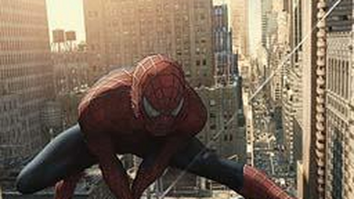 Sam Raimi poinformował, że scenariusz nowego filmu Spider-Man 4 będzie gotowy w lecie.