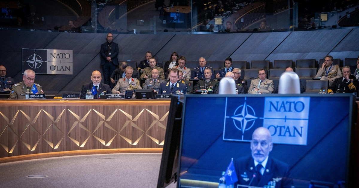 Pilna narada szefów sztabów NATO. "32 państwa"