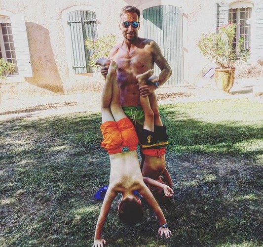 rodzina Kraśków na wakacjach / fot. z profilu Karoliny Ferenstein-Kraśko