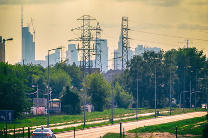 Biznes mierzy się z rosnącymi cenami energii. "To ostatni moment na rewolucyjne zmiany"