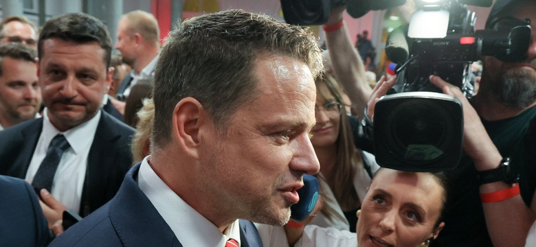 Zdumiewający zwrot akcji w nowym sondażu. Nie był dotąd notowany, a przeskoczył Trzaskowskiego
