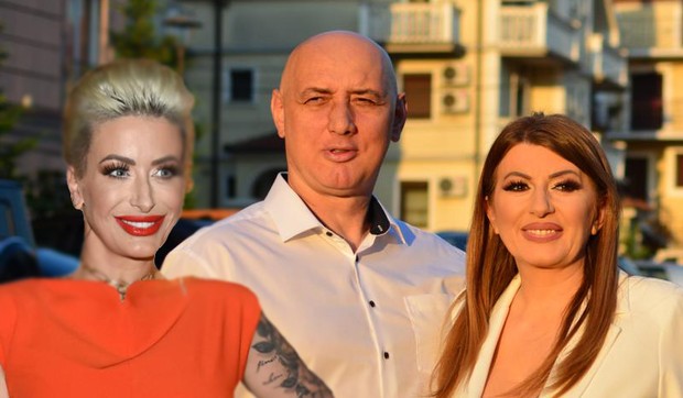 Dušica Jakovljević,Taške i Viki Miljković 