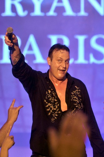 Ryan Paris podczas koncertu Disco Fever w Kołobrzegu
